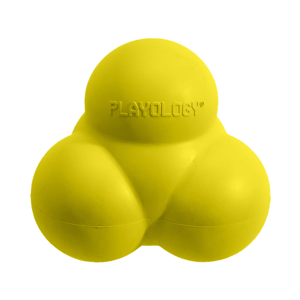 Жевательный тройной мяч Playology SQUEAKY BOUNCE BALL для собак средних и крупных пород с пищалкой и с ароматом курицы